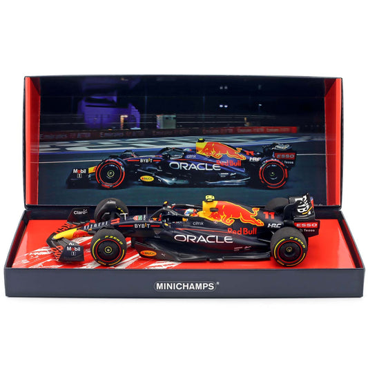 Sergio Perez #11 Red Bull RB18 GP Arabia 2022 "1ra POLE" Minichamps 1/18