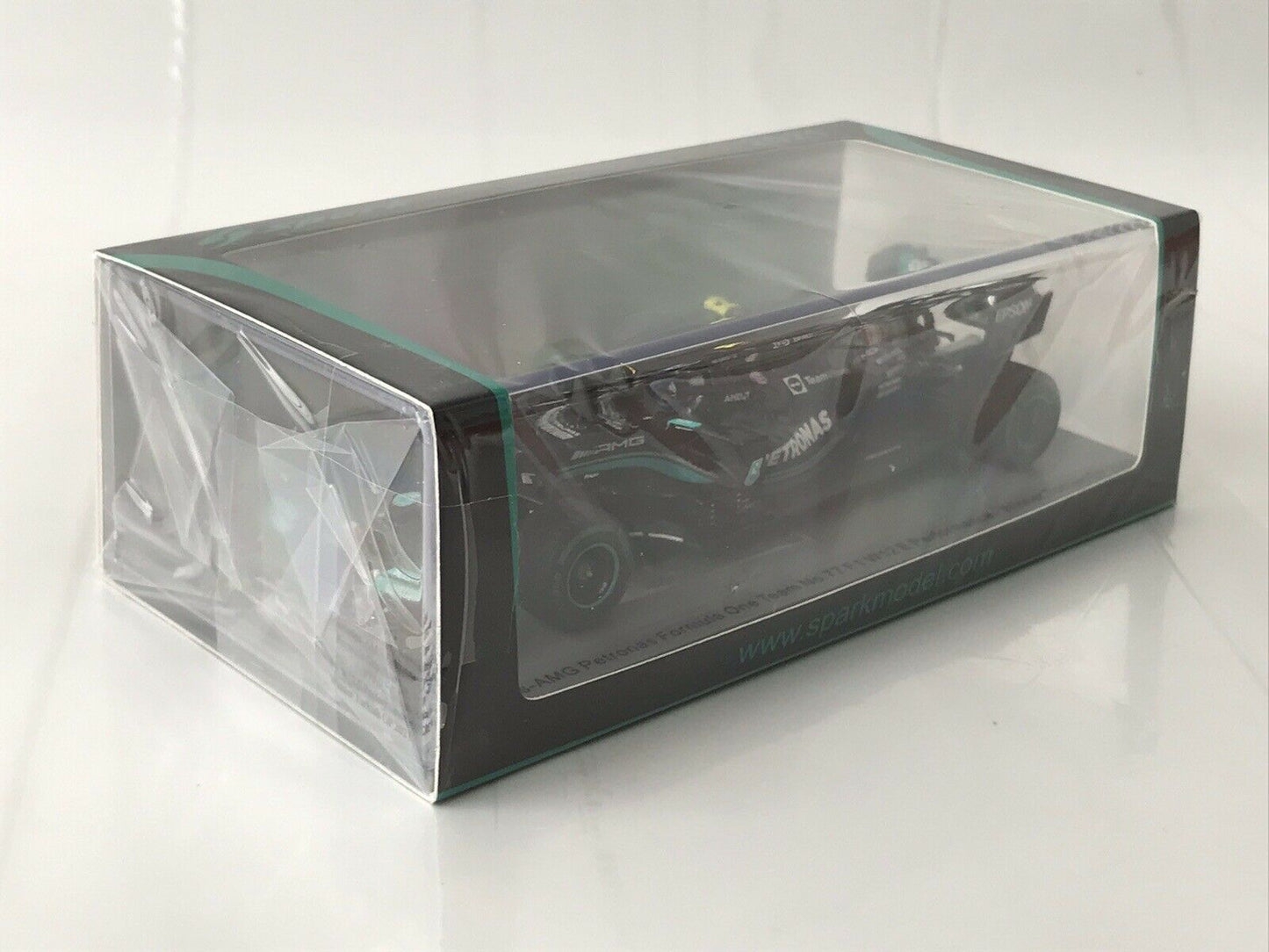 Valteri Bottas #77 W12 Mercedes Winner Turkish GP 2021 Spark 1/43