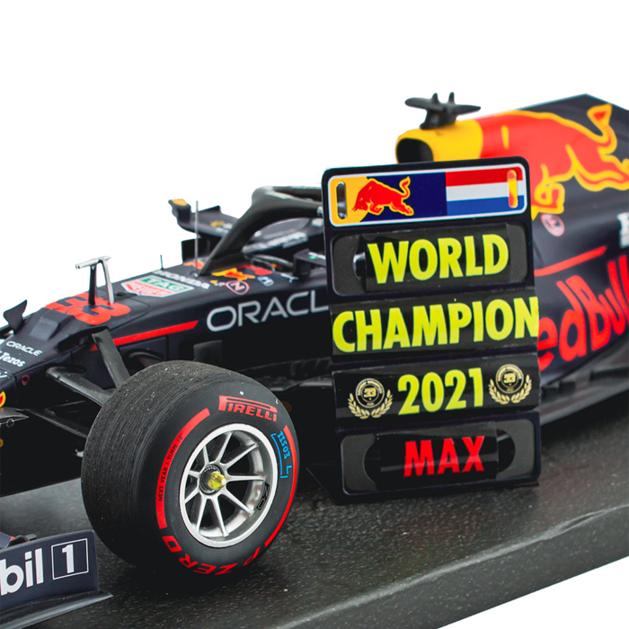 Max Verstappen #33 Red Bull RB16b GP Abu Dhabi 2021 Minichamps 1/18