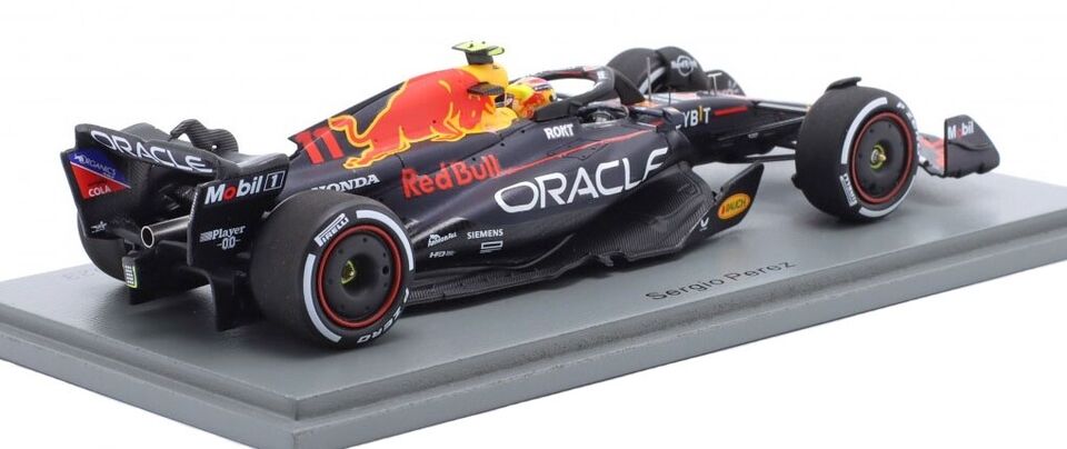 Checo Perez #11 Red Bull RB19 Victoria GP Arabia 2023 Spark 1/43