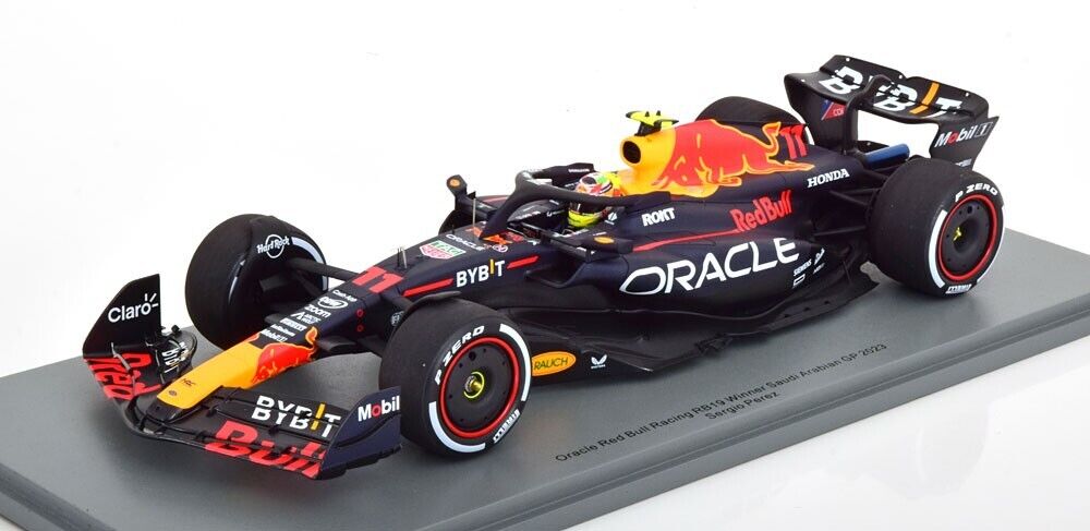 Checo Perez #11 Red Bull RB19 Victoria GP Arabia 2023 Spark 1/18