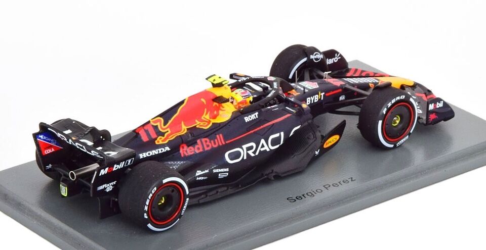 Checo Perez #11 Red Bull RB19 Victoria GP Azerbaijan 2023 Spark 1/43