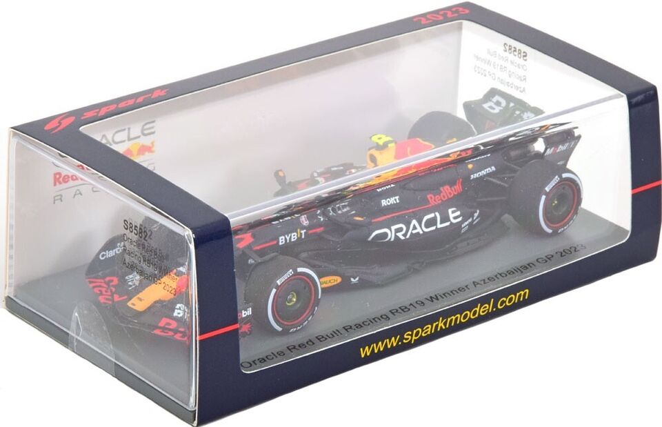 Checo Perez #11 Red Bull RB19 Victoria GP Azerbaijan 2023 Spark 1/43