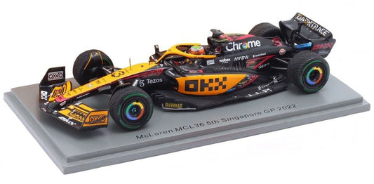 Daniel Ricciardo #3 McLaren MCL36 GP Singapur 2022 Spark 1/43