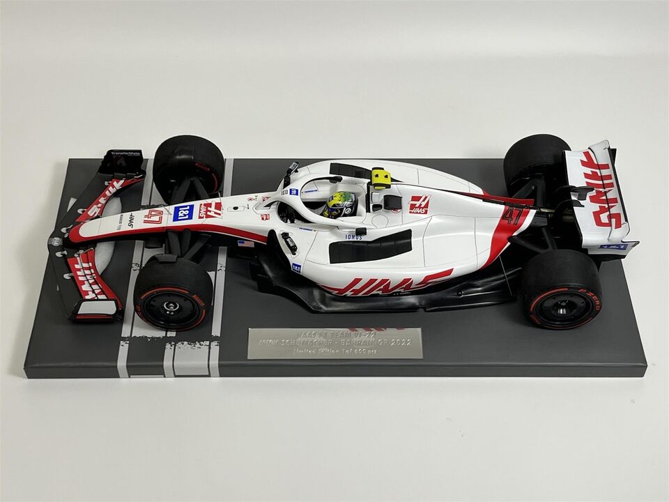 Mick Schumacher #47 Haas GP de Bahrein 2022 Minichamps 1/18