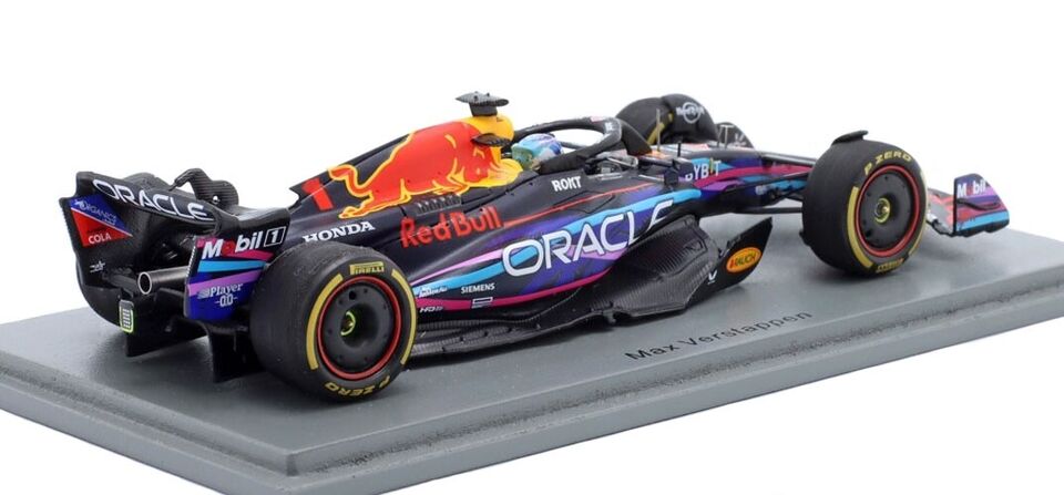 Max Verstappen #1 Red Bull RB19 Winner GP Miami 2023 Spark 1/43