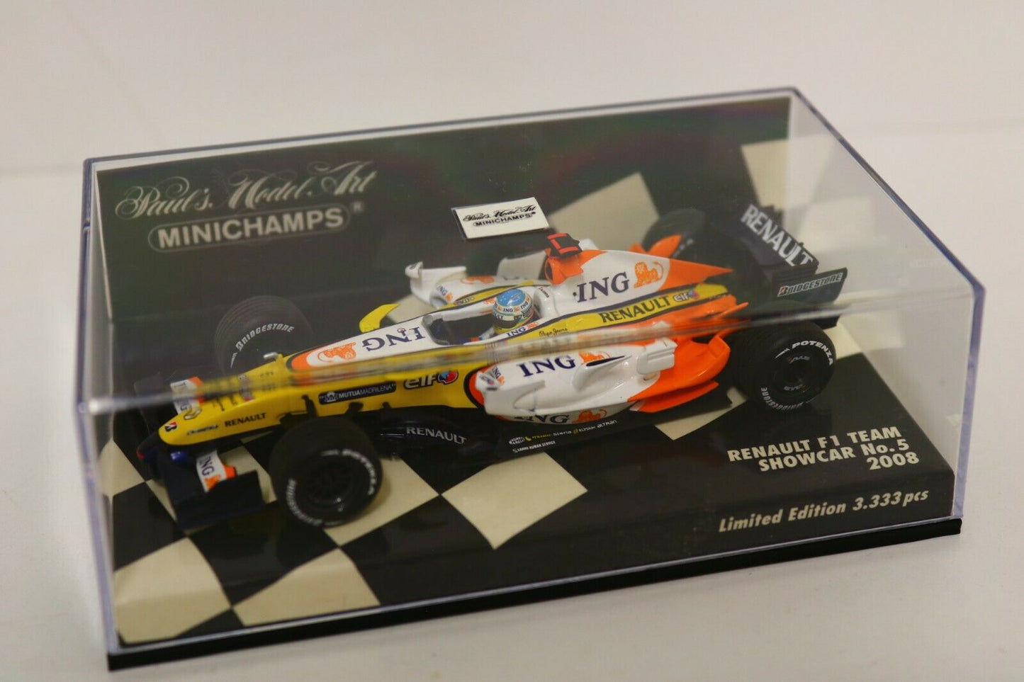 Fernando Alonso #5 Renault F1 Team Showcar 2008 Minichamps 1/43