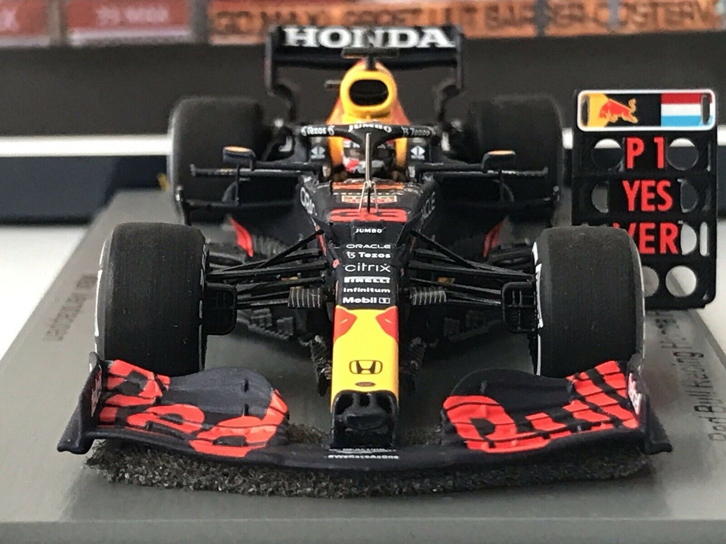 Max Verstappen #33 Red Bull RB16b Winner Dutch GP 2021 Spark 1/43