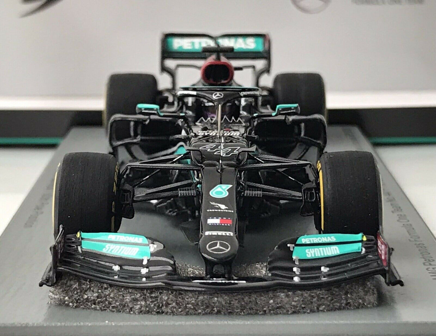 Lewis Hamilton Mercedes-AMG F1 W12 #44 ganador Español GP 2021 Spark 1/43