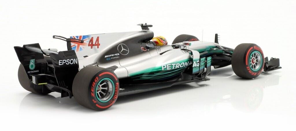 Lewis Hamilton #44 Mercedes AMG W08 World Champion 2017 Minichamps 1/18