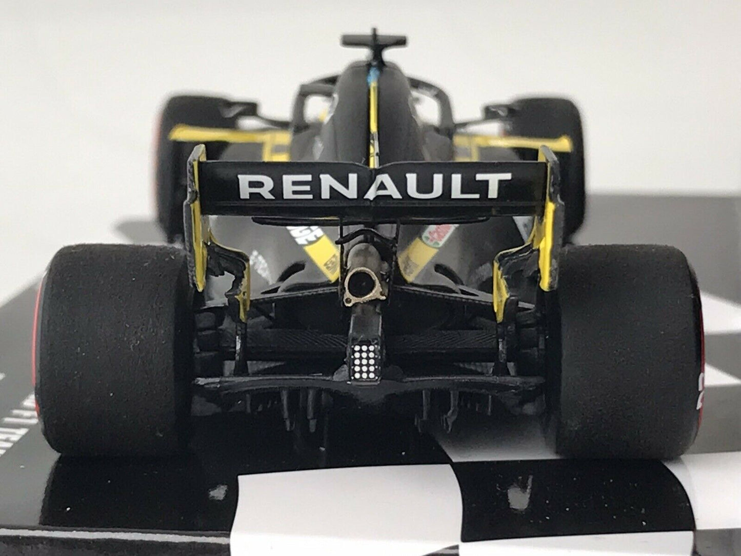 Fernando Alonso #14 Renault R.S.20 Barcelona Test 2020 Minichamps 1/43