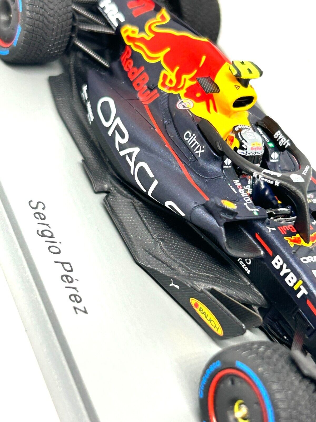 Checo Perez #11 Red Bull RB18 Victoria GP Monaco 2022 Spark 1/43