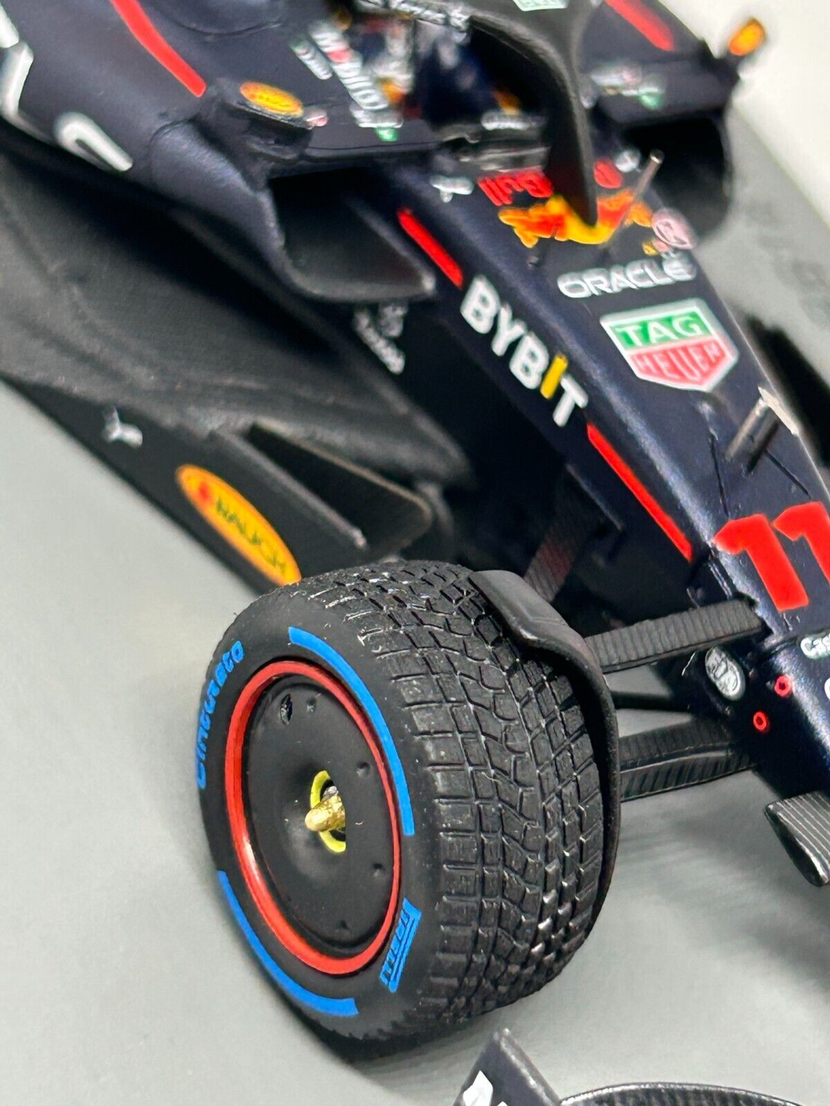 Checo Perez #11 Red Bull RB18 Victoria GP Monaco 2022 Spark 1/43